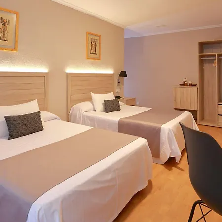 Hotel De 2*